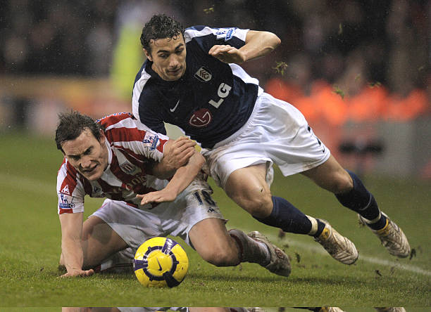 媒体人：库尼亚本赛季英超攻入13球，毫无疑问是狼队头号球星.